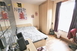 Bedroom- click for photo gallery